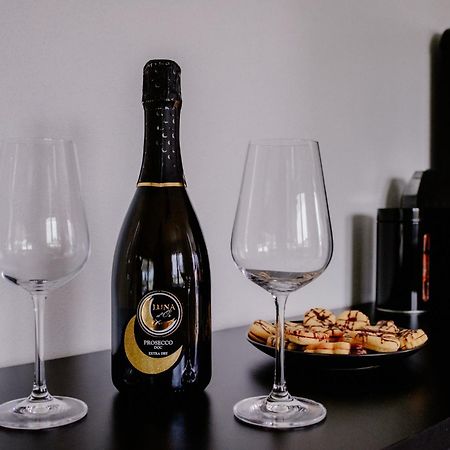 Apartment Fratello Šoporňa Esterno foto
