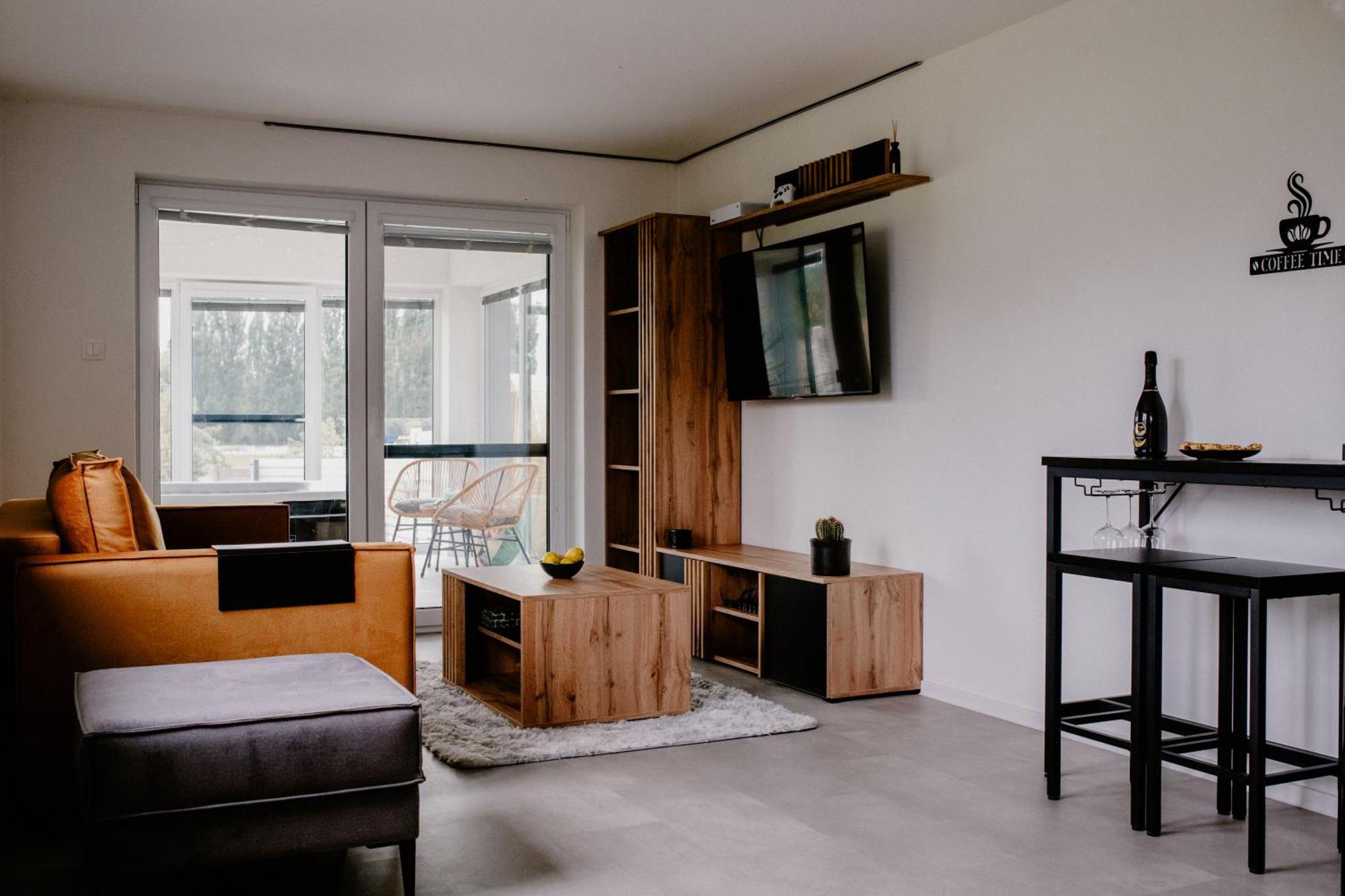 Apartment Fratello Šoporňa Esterno foto